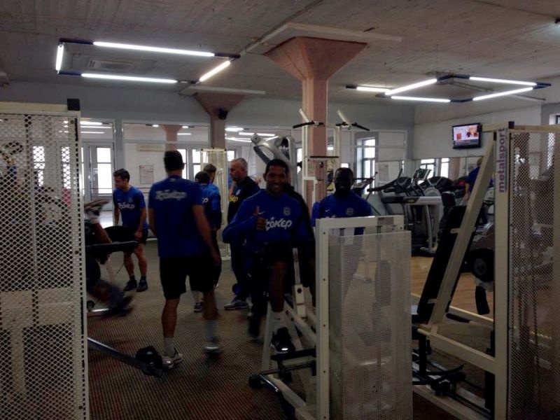Καλλονή: Ασκήσεις στο γυμναστήριο (photos)
