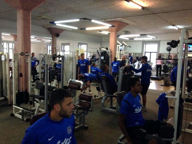 Καλλονή: Ασκήσεις στο γυμναστήριο (photos)