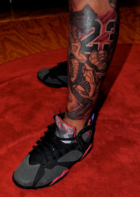 Σάρλοτ Μπόμπκατς: Τζόρνταν και σε τατουάζ (photos)