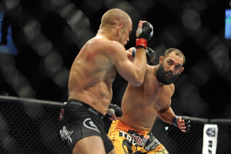 UFC 167: Με το ζόρι πρωταθλητής και… μαχητής ο St. Pierre (GIFs)