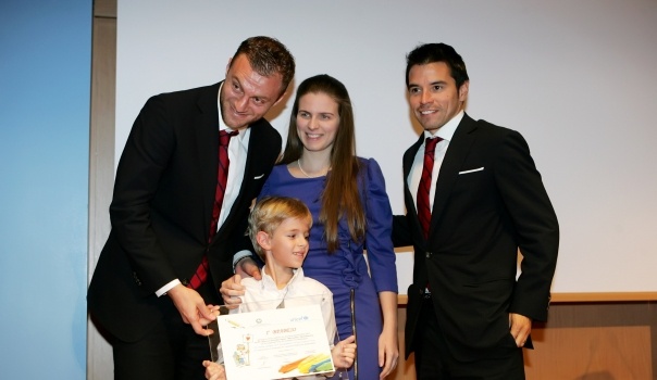 Ολυμπιακός και Unicef βράβευσαν τα παιδιά! (photos)