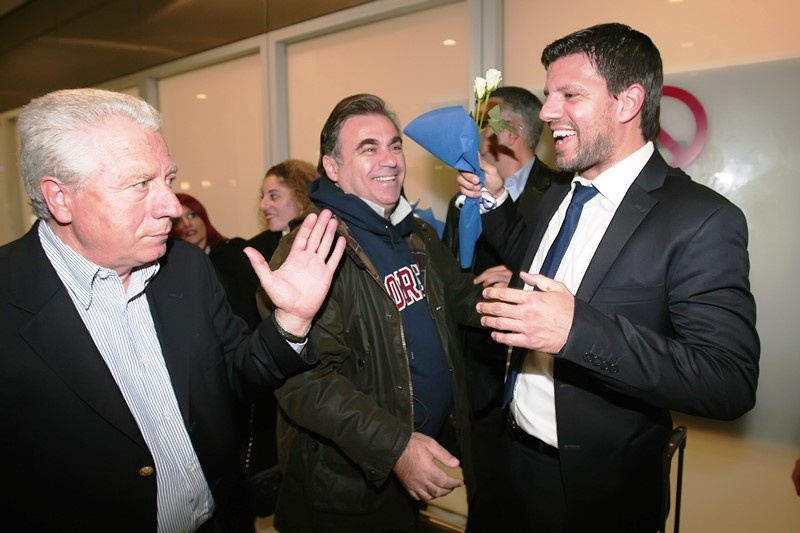 Εθνική Ελλάδος: Άφιξη και αποθέωση σε κλικ (photos)