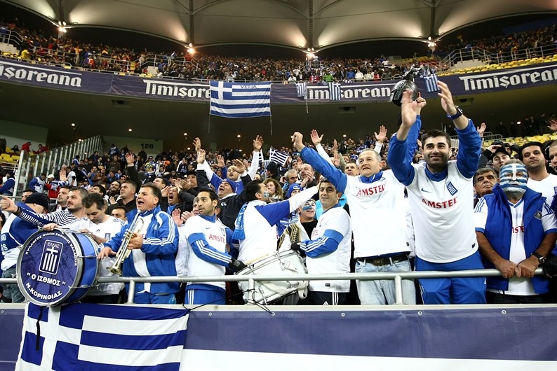 Όλη η Ελλάδα μια αγκαλιά (photos)