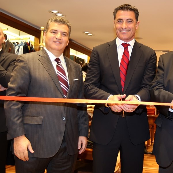 Ολυμπιακός: Στα εγκαίνια της Βrooks Brothers (photos)