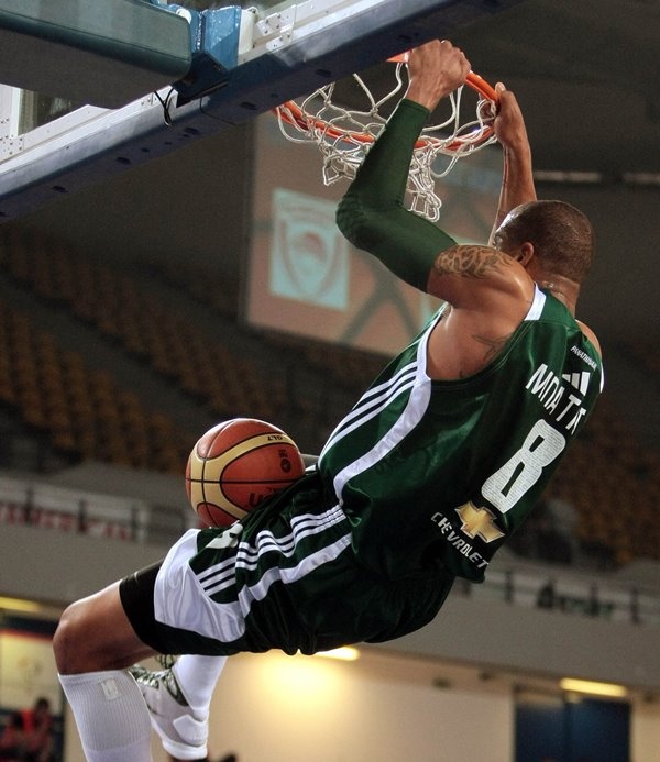 Παναθηναϊκός: B for… Batiste’s Birthday! (photos+videos)