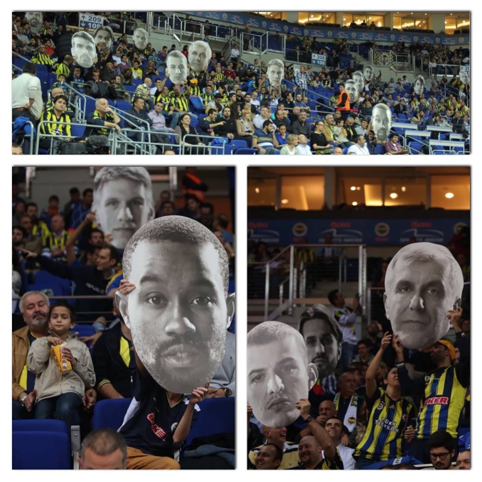 Φενέρμπαχτσε Ούλκερ: Πρόσωπα στις κερκίδες ο «Ζοτς» και οι παίκτες του (photos)