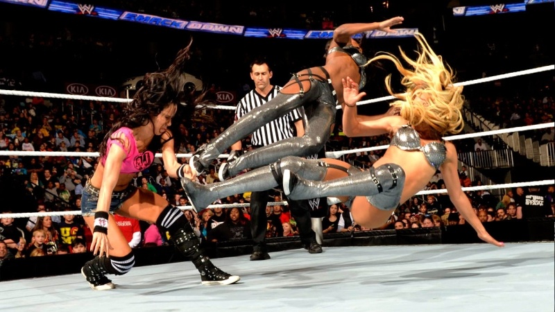 SmackDown: «Δύναμη» οι Wyatt Family (photos+videos)