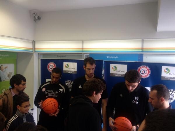 Τρίκαλα BC - ΠΑΟΚ: Κοντά στους φιλάθλους τους (photos)
