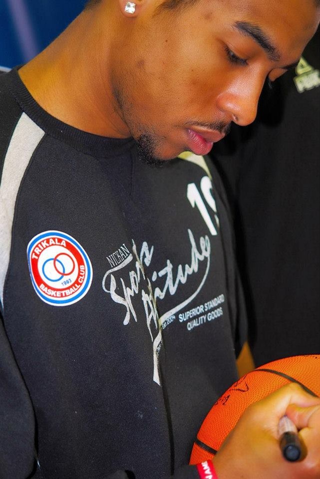 Τρίκαλα BC - ΠΑΟΚ: Κοντά στους φιλάθλους τους (photos)