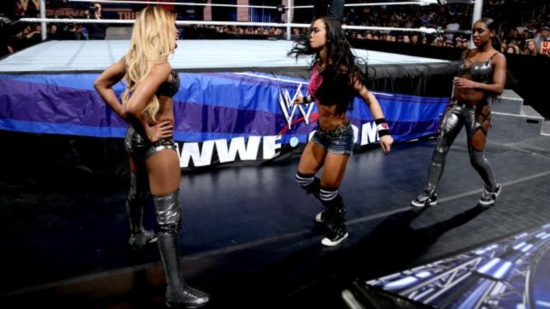 SmackDown: «Δύναμη» οι Wyatt Family (photos+videos)