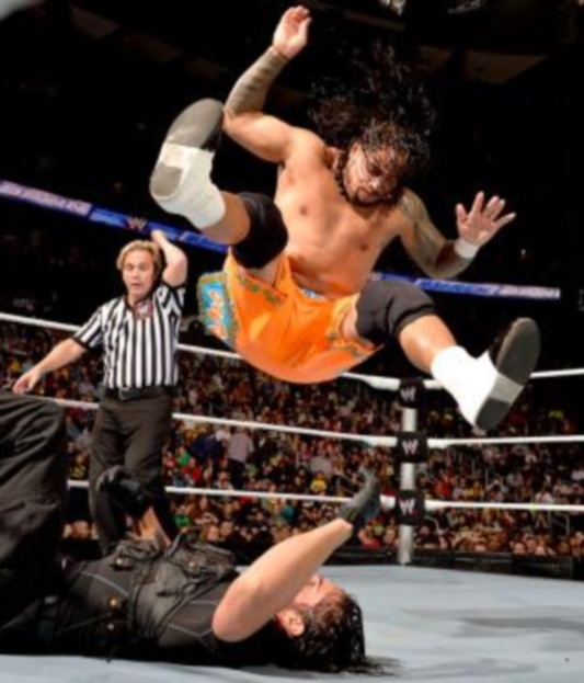 SmackDown: «Δύναμη» οι Wyatt Family (photos+videos)