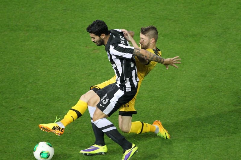 Όσιος… Λούκας, ανατροπή ο ΠΑΟΚ, 3-1 τον Άρη (video+photos)