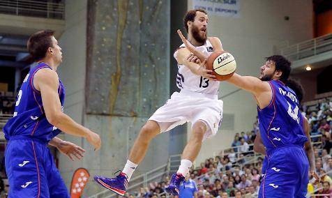 Ρεάλ Μαδρίτης: Mirotic το… γιατί είναι αήττητη! (photos)