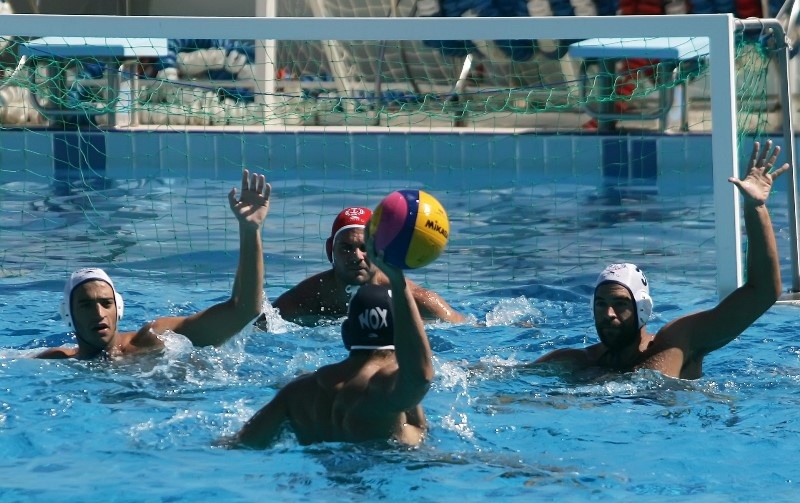 Βουλιαγμένη: Χίος και 13! (photos)