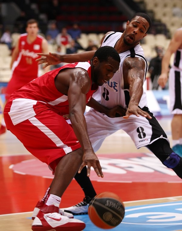 Ολυμπιακός: Η ισοφάριση του ρεκόρ (photos+video)