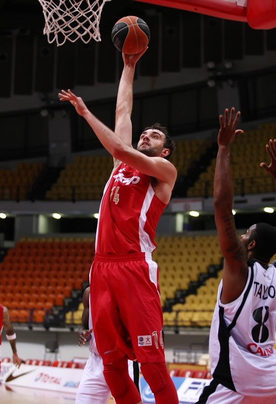 Ολυμπιακός: Man of the Match ο Μπέγκιτς (photos)