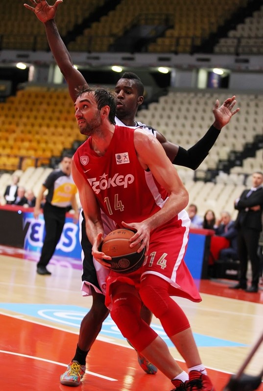 Ολυμπιακός: Man of the Match ο Μπέγκιτς (photos)