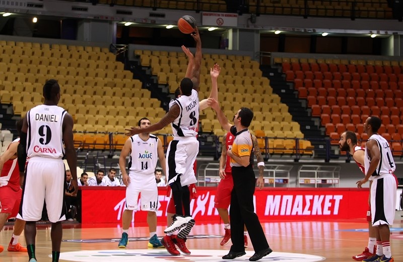 Βετούλας: «Καλύτερος ο Ολυμπιακός» (photos)