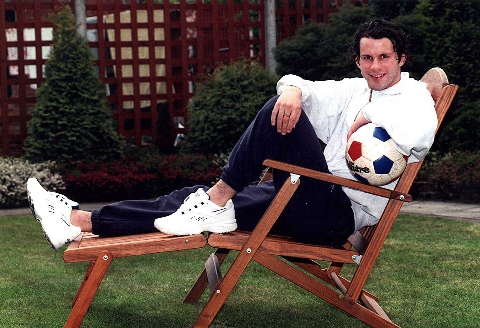 Μάντσεστερ Γιουνάιτεντ: 40 σπάνιες φωτογραφίες του… 40χρονου Γκιγκς! (photos)