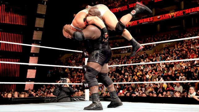 Survivor Series: Πρωταθλητής με πρωταθλητή (videos+photos)