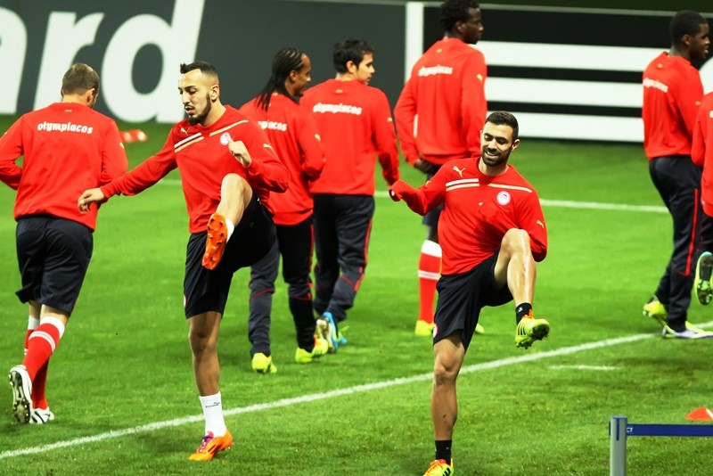 Ολυμπιακός: Τακτική και 4-4-1-1 (photos)