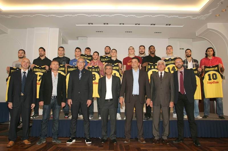 Αγγέλου: «Υπερήφανοι για τους παίκτες» (photos)