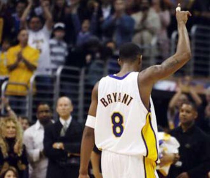 Το «μαγικό» 6 του Κόμπι