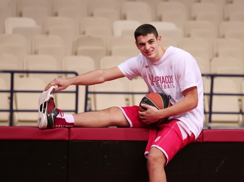 Ολυμπιακός: Η προπόνηση στο ΣΕΦ (video+photos)