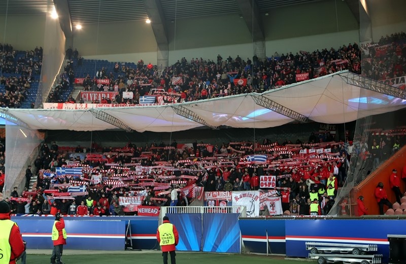 Ολυμπιακός: «Ερυθρόλευκο» το «Παρκ ντε Πρενς» (photos)