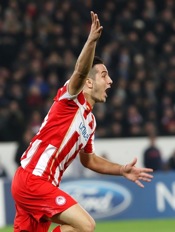 Παρί – Ολυμπιακός: Το πρώτο ελληνικό γκολ στο Παρίσι (photos+video)