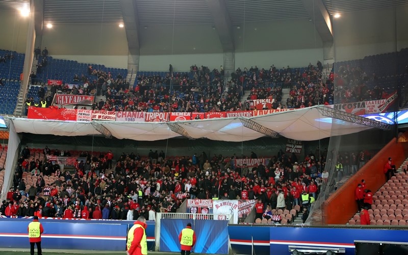 Ολυμπιακός: «Ερυθρόλευκο» το «Παρκ ντε Πρενς» (photos)