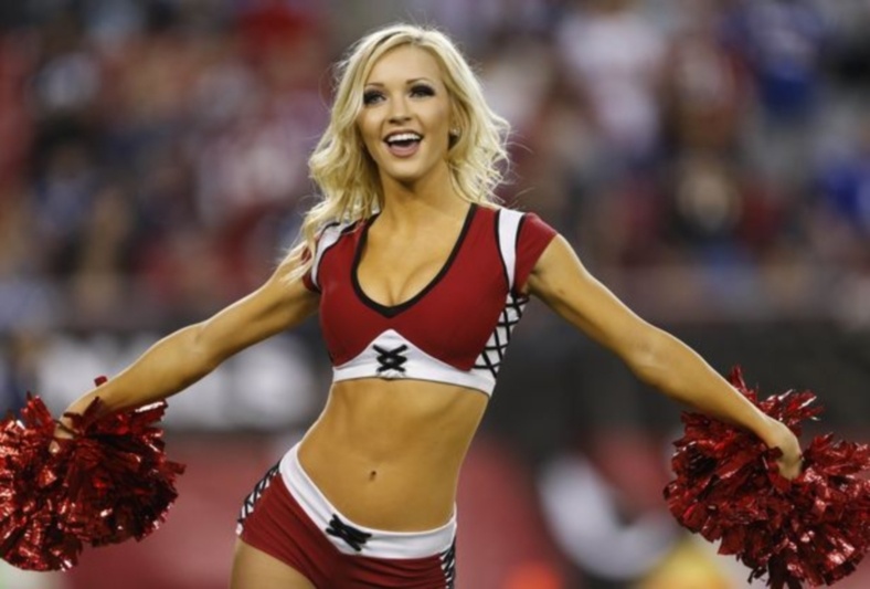 NFL: Και στο κρύο οι Cheerleaders (photos)