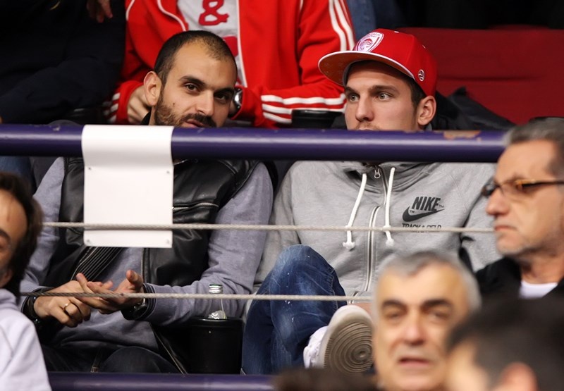 Ολυμπιακός: Επεισοδιακό ρεκόρ (video+photos)