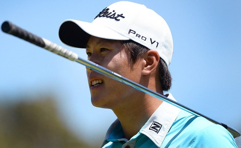 Σπορ: Το κάρφωμα… scream, η μπουνιά και το… όρθιο σπαγγάτο (photos)