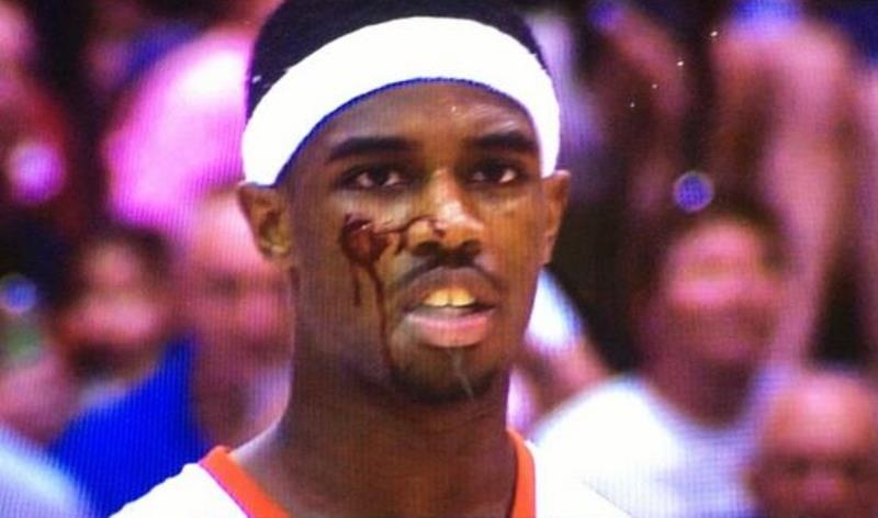 NCAA: Τον σκότωσε και χωρίς φάουλ! (video+photos)