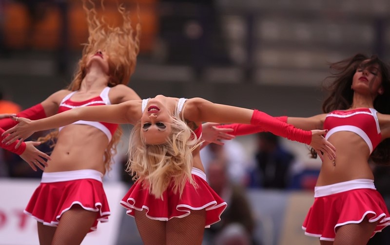 Ολυμπιακός: Η σέξι πλευρά του ΣΕΦ (photos)