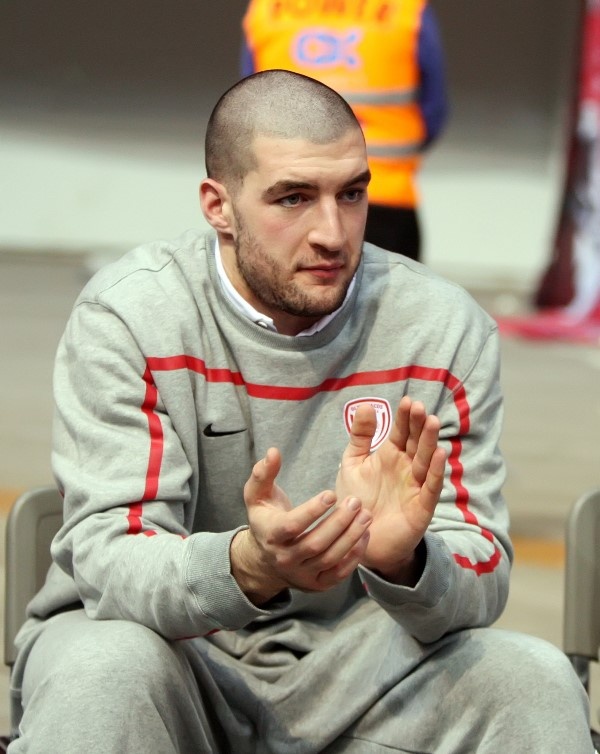 Ολυμπιακός: Ευχές από adidas σε Καββαδά (photos)