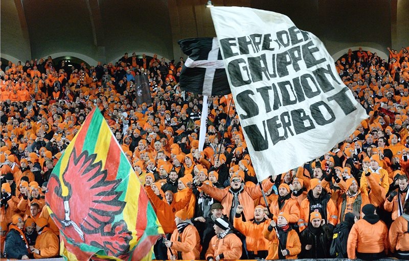 Άιντραχτ Φρανκφούρτης: Η κερκίδα της χρονιάς! (photos+video)