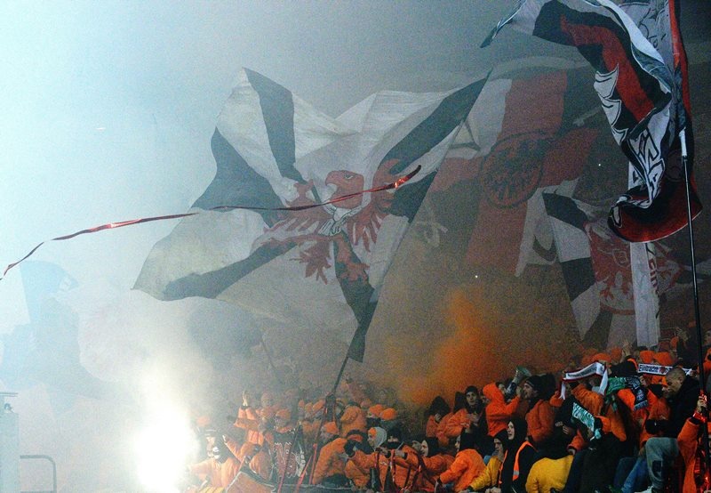 Άιντραχτ Φρανκφούρτης: Η κερκίδα της χρονιάς! (photos+video)