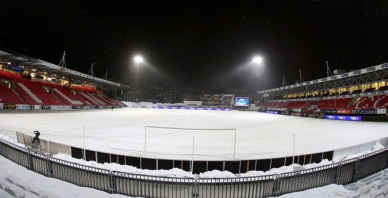 Τόνεναμ: Και με χιόνια και με κρύα… (photos)