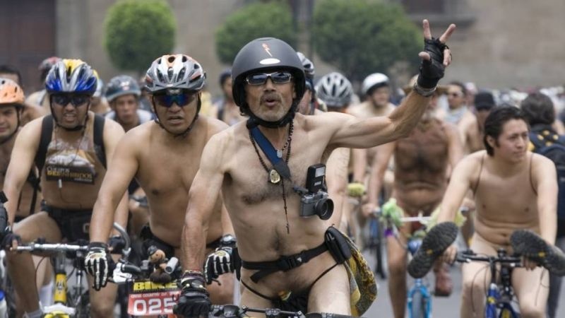 Αθλητισμός και... γυμνισμός (photos)