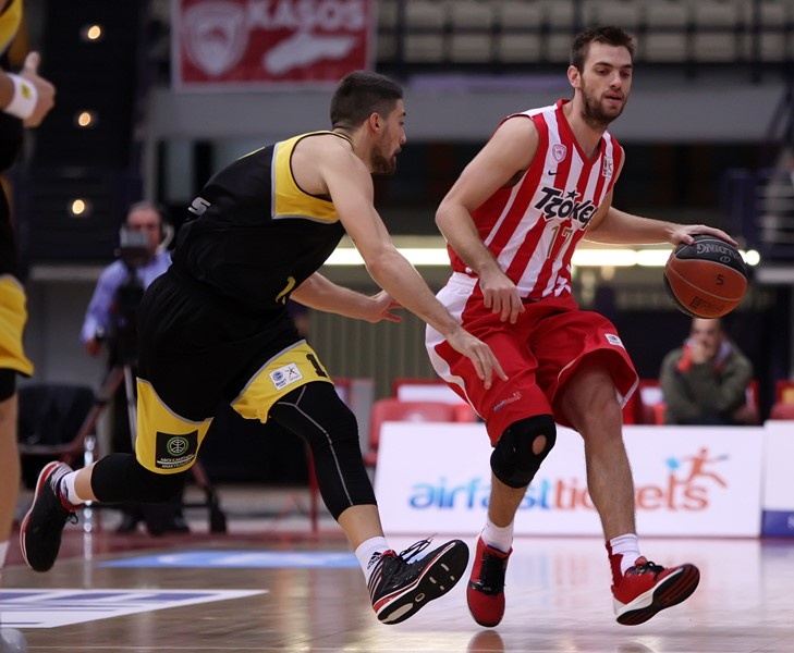 Ολυμπιακός: Πάει με... 100 ο Μάντζαρης (photos)