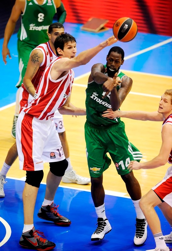 Μαριάνοβιτς: «Μεγάλη η επιθυμία μας με Παναθηναϊκό» (photos)