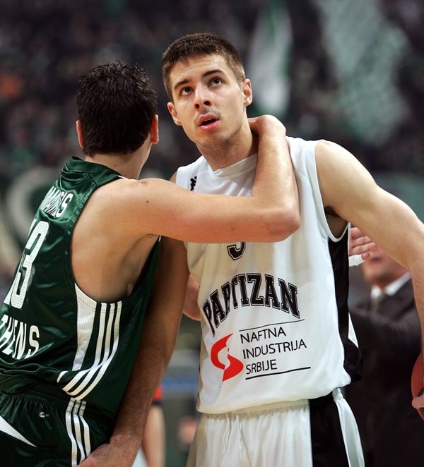 Παρτιζάν: Ανακοινώνει Τέπιτς (photos)