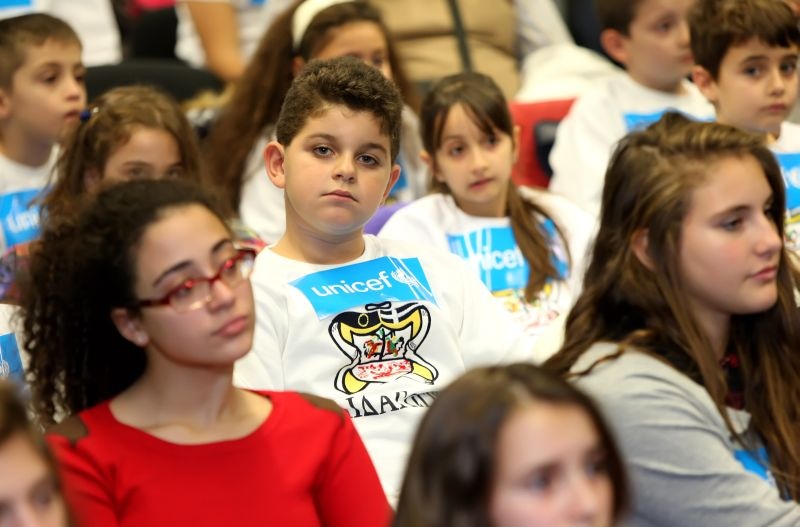 Μανιάτης: «Δίπλα στη UNICEF ο Ολυμπιακός» (photos)