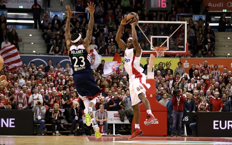 Πέτγουεϊ: «Αυτή η σπίθα...» (photos)