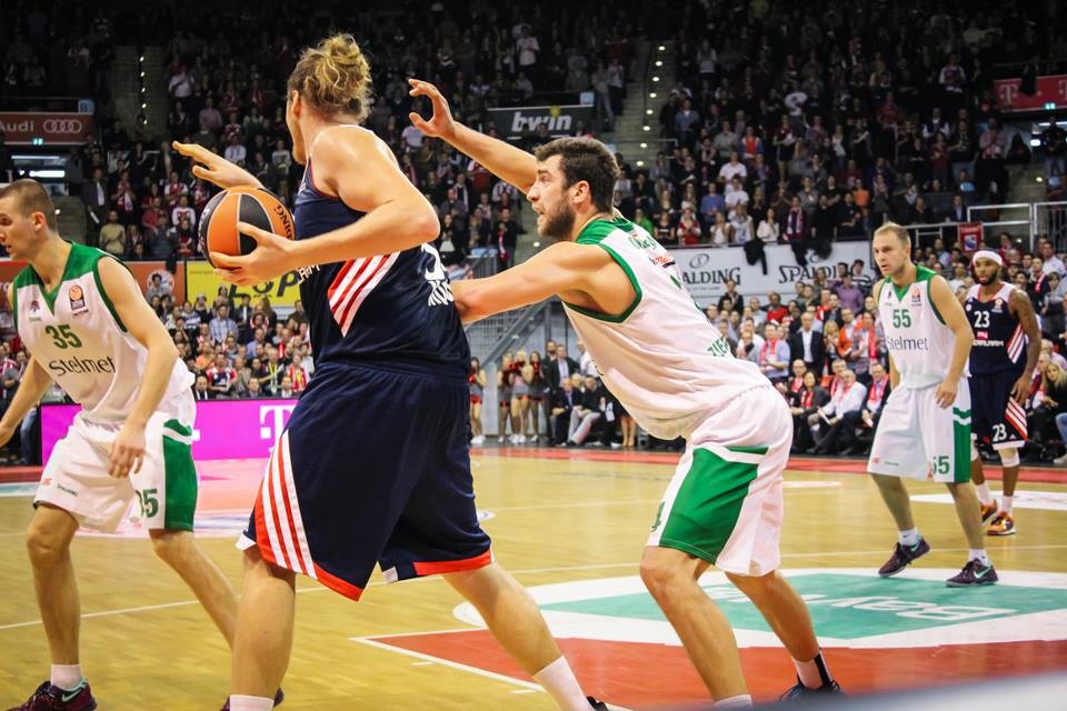Μπράιαντ στο Onsports: «Ποιο ρεκόρ του Ολυμπιακού; Τη δουλειά της η Μπάγερν!» (photos+videos)