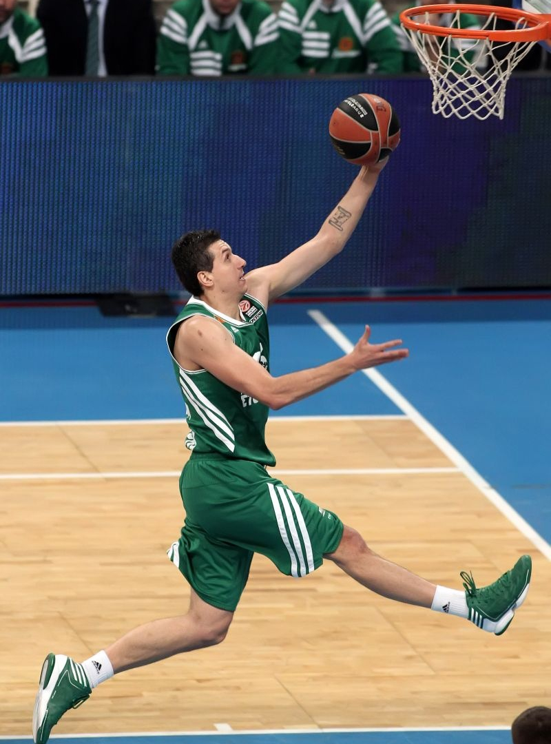 Το θηρίο ξυπνάει και πάει... Top 16 (photos)