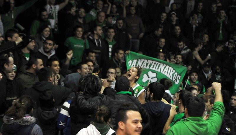Παναθηναϊκός: Το νικητήριο τρίποντο της Καλέντζου (photos+videos)