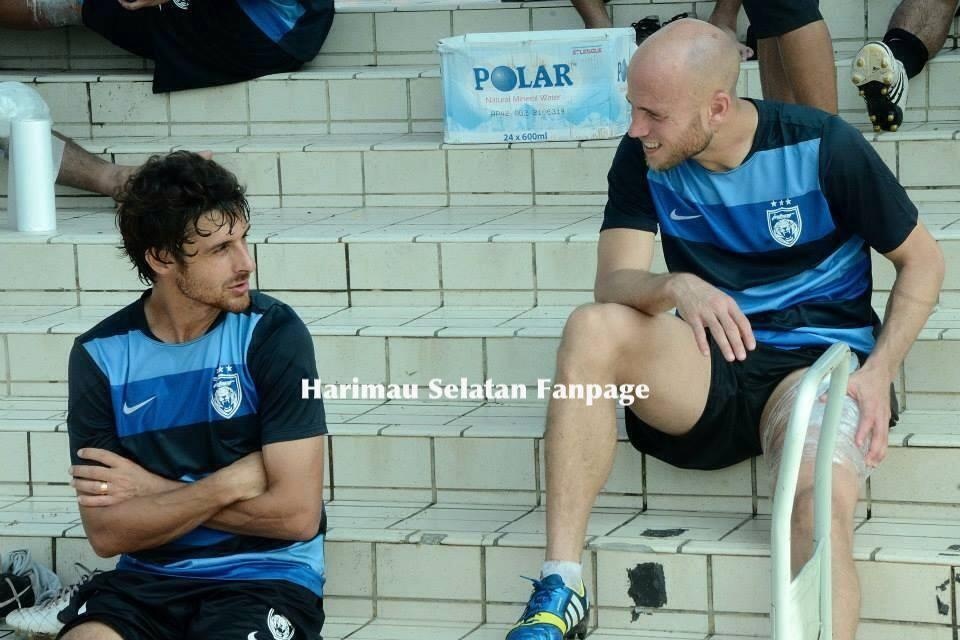 Όταν ο Φιγκερόα συνάντησε τον Αϊμάρ στη Μαλαισία (photo)